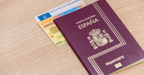 фотография паспорта Испании